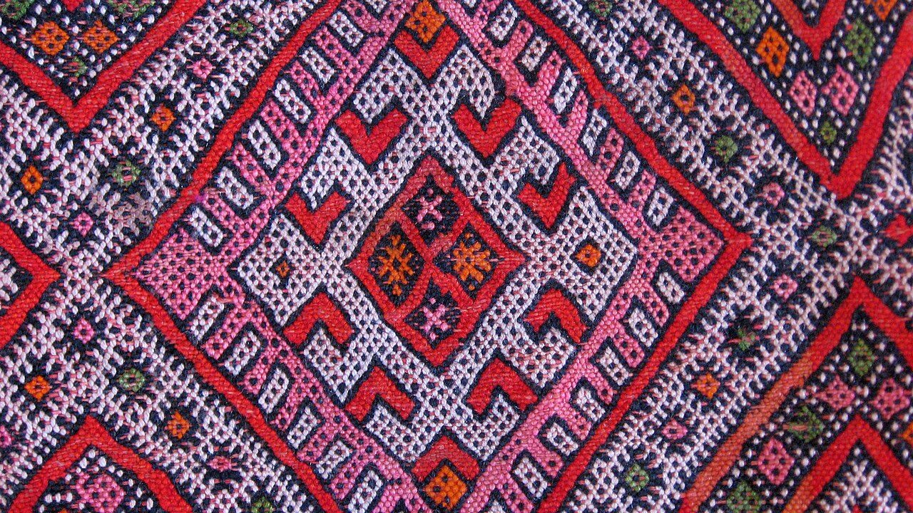 Oudref Kilim — Diamond Lattice